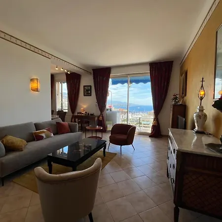 Apartmán Plein Coeur De Monaco, A 300 Metres A Pied Du Port De Monaco, 4 Pieces Dans Des Escaliers Vue Exceptionnelle *